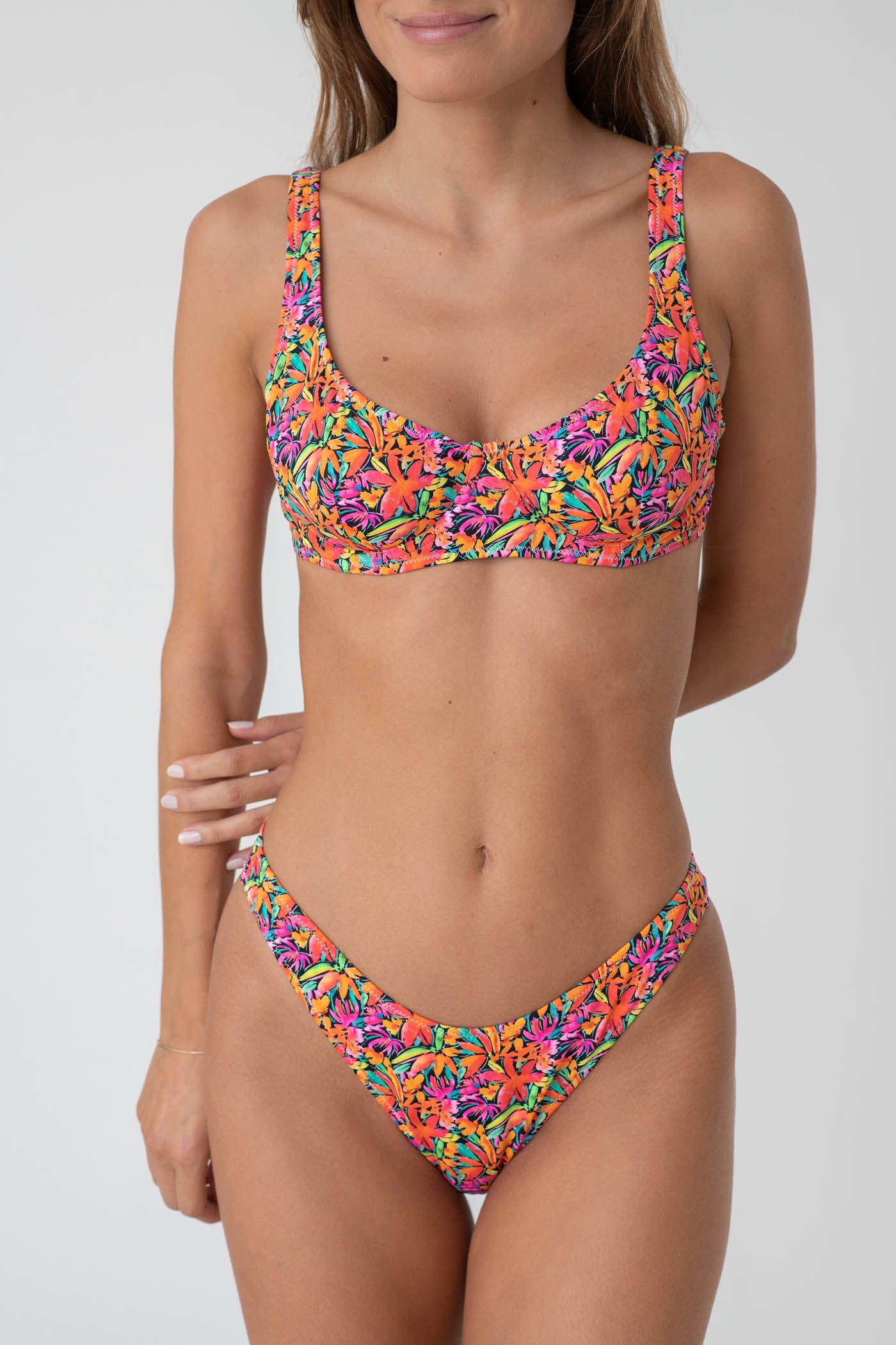 Capri Bottom (A Tropical Night)